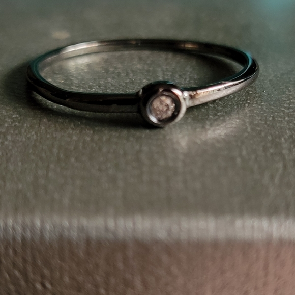 Sterling Silver diamond band - Picture 3 of 5